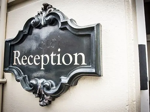 Bendene Townhouse - Exeter Apartment United Kingdom