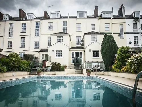 Bendene Townhouse - Exeter Apartment United Kingdom