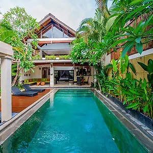 https://villa-harmony.ubudhotelsnow.com