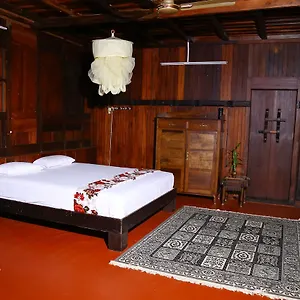 https://malayoram-heritage-villa.kerala-hotels.net